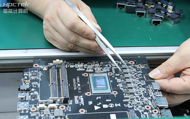 【工控科普】一片主板可以有多少路CPU？(圖1)